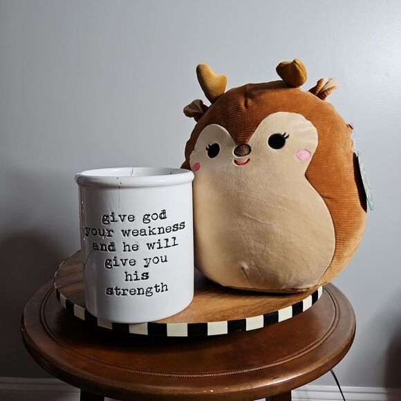 NWT DARLA DEER SQUISHMALLOW SQUISHAROYS 13IN